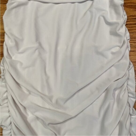 Pretty Little Thing Women's Midi Dress Tube Ruched Side Strapless White Draped - Picture 11 of 12